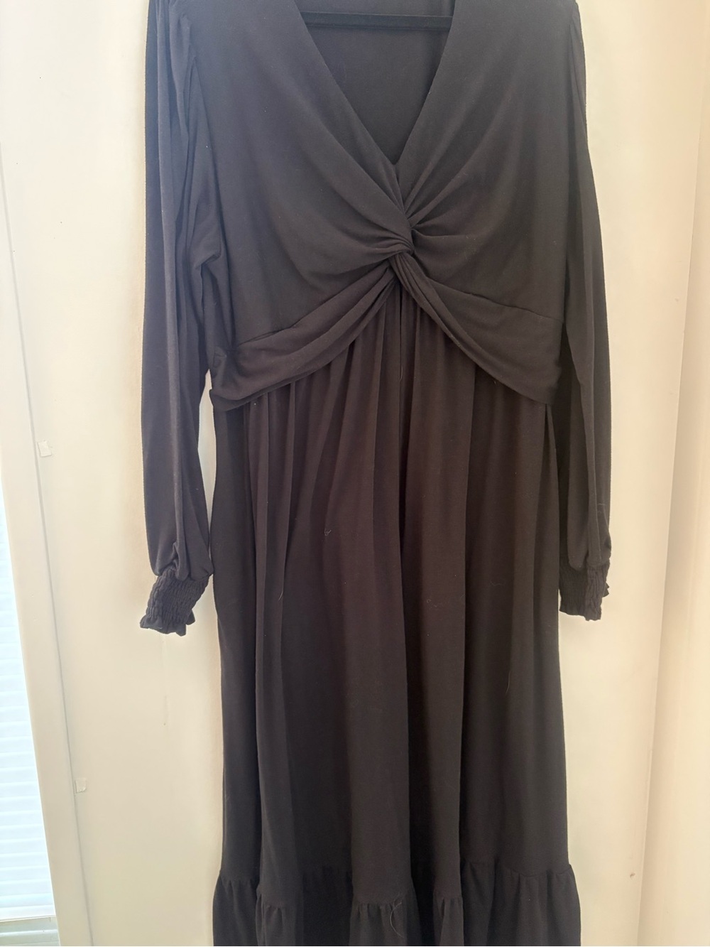 Black Long Sleeve Twist-Front Maxi Dress